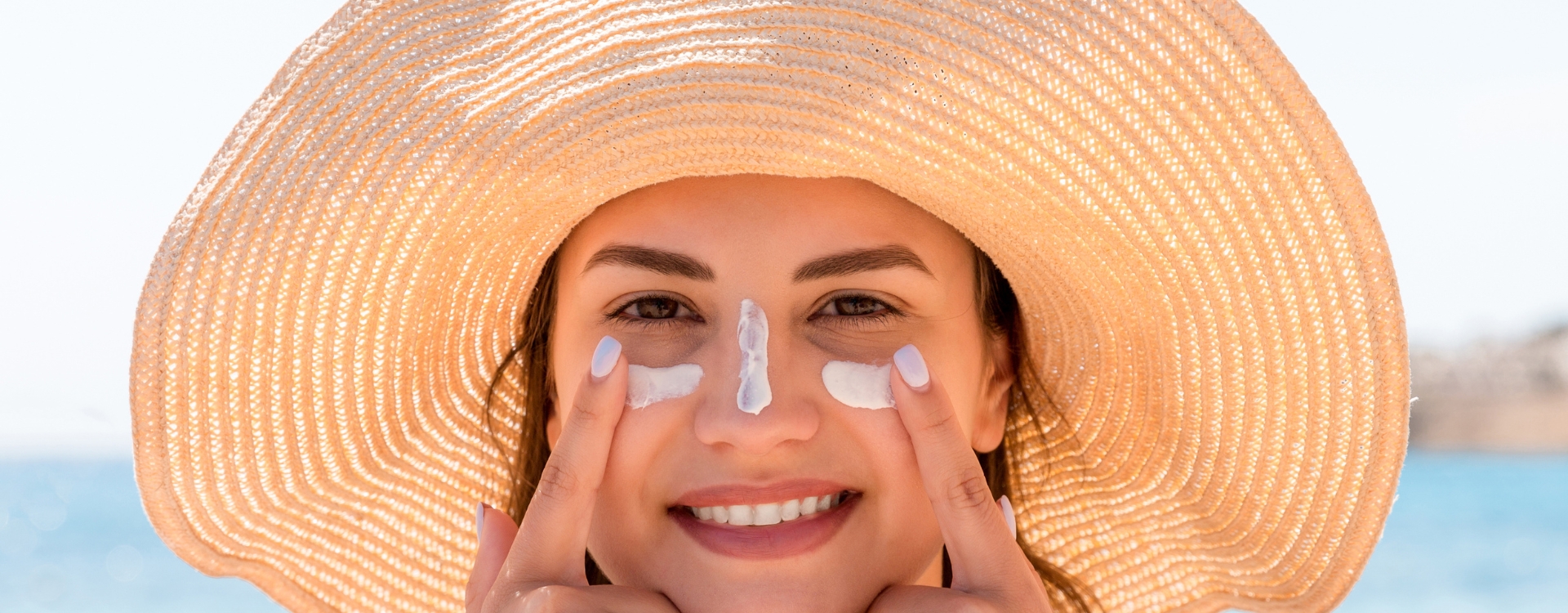 Você está visualizando atualmente Como escolher o melhor protetor solar para sua pele? 