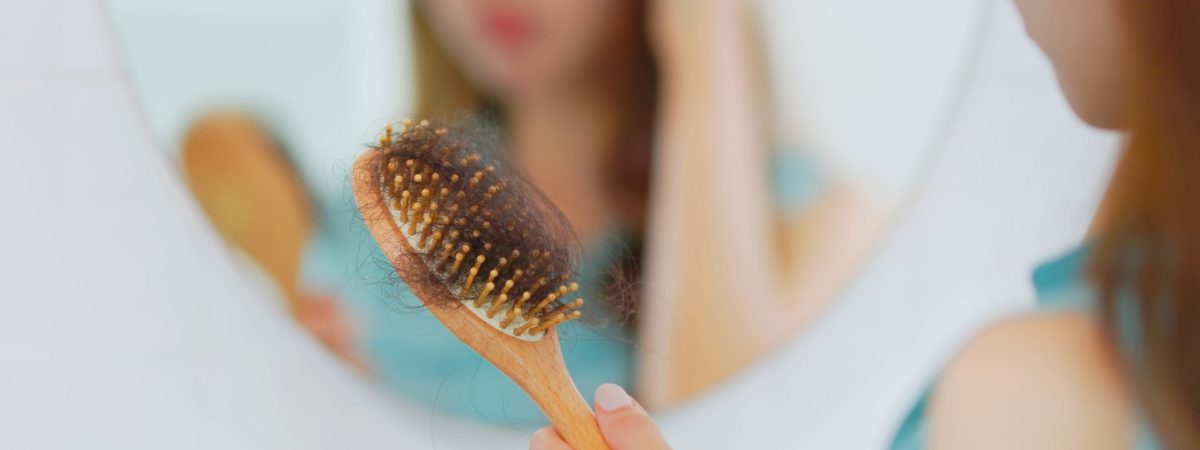 Principais causas de queda de cabelo: o que você precisa saber 