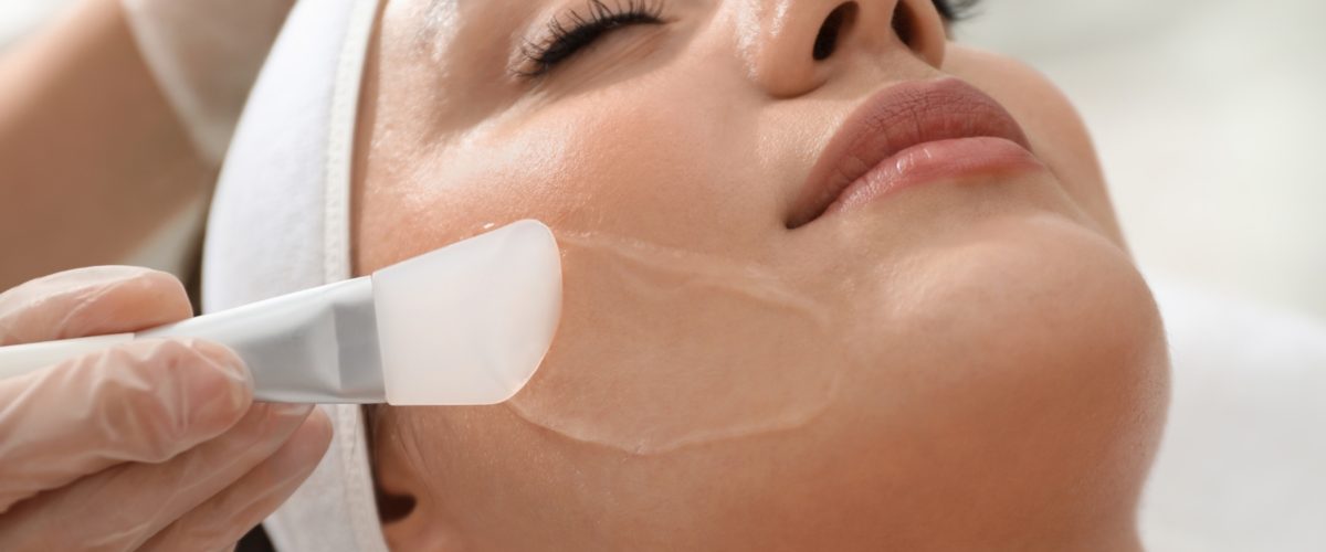 Peelings químicos e peeling coreano LHA LA Peel: para que servem e quais os benefícios para a pele